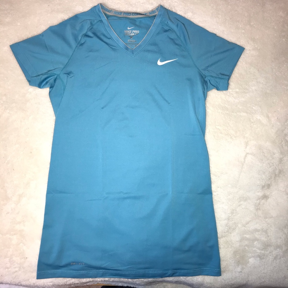 Nike Workout Top - image 2